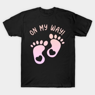 Little Feet Birth Pregnancy funny Baby Gifts T-Shirt